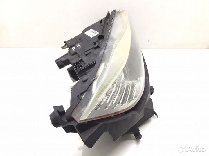 Фара BMW 3 E90/E91/E92/E93 (2005-2013)