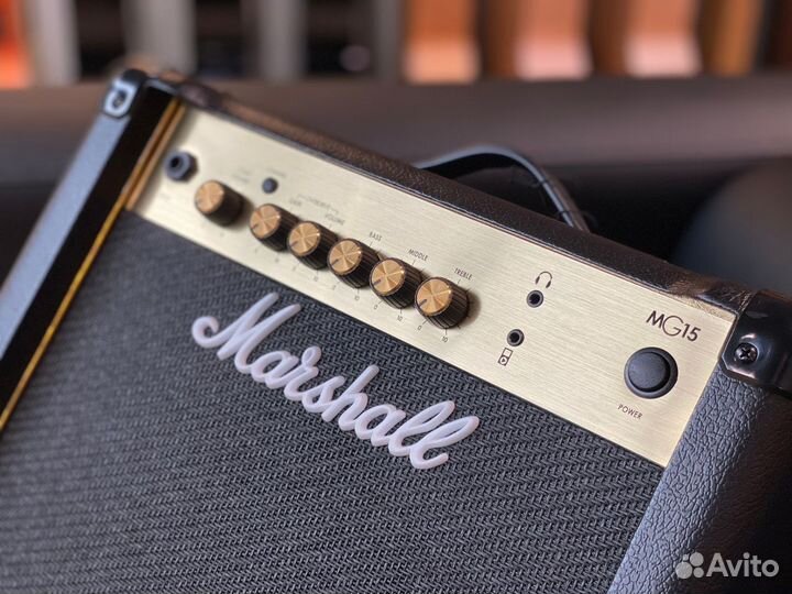 Комбоусилитель Marshall mg15