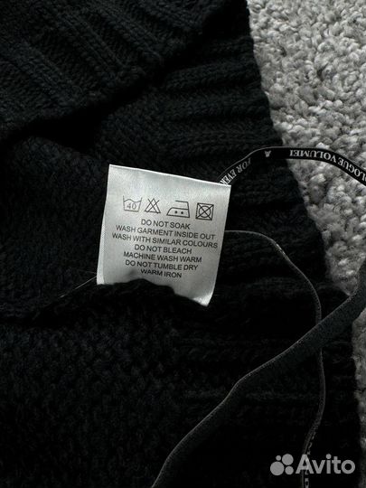 Свитер MasterMind