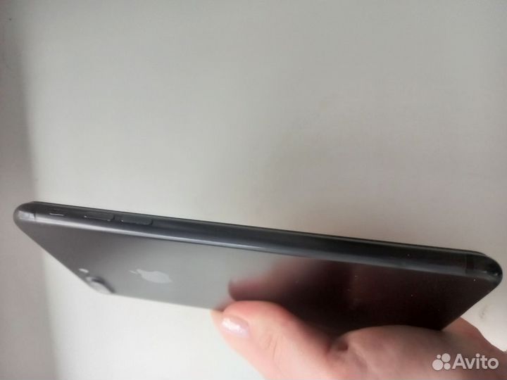 iPhone 7 Plus, 32 ГБ