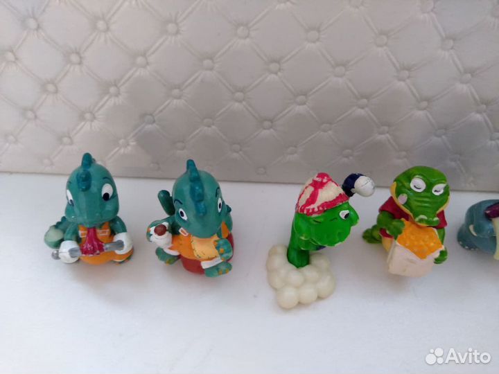 Том и Джери, пингвины, кроты, зайцы киндер сюрприз