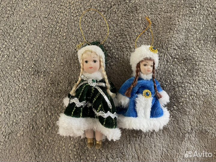 Кукла фарфоровая