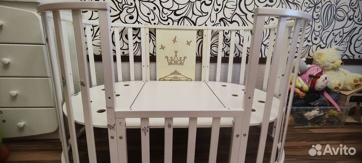 Детская кроватка трансформер с маятником