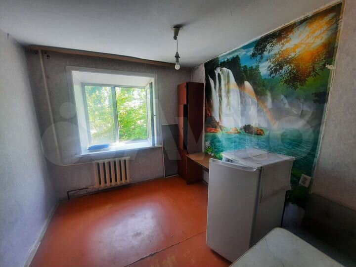 Комната 12 м² в 5-к., 2/5 эт.