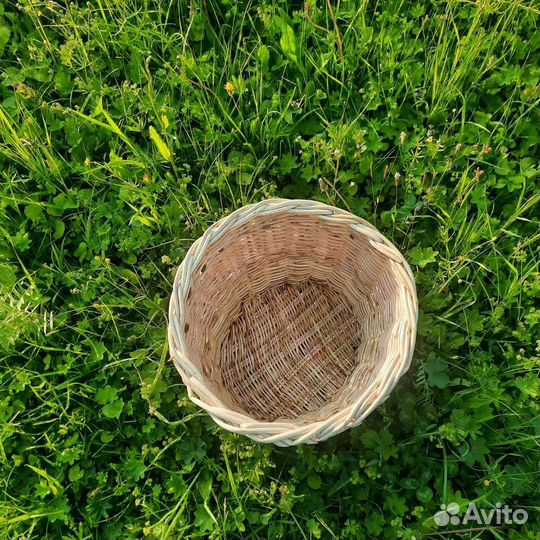 Корзина плетеная круглая