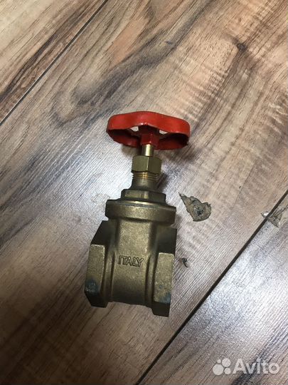 Задвижка запорная клиновая