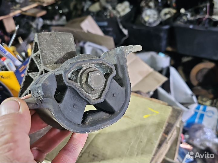 Подушка двс нижняя для Лада Калина 2