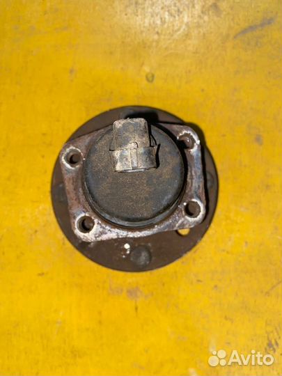 Ступица задняя Chevrolet Lacetti J200 1.6