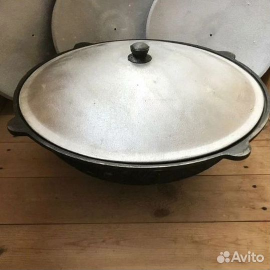 Казан чугунный