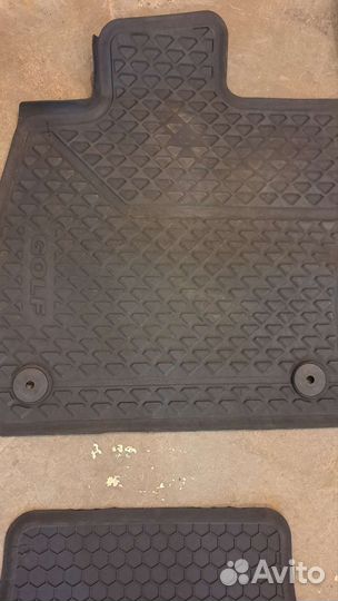 Автомобильные коврики резиновые н