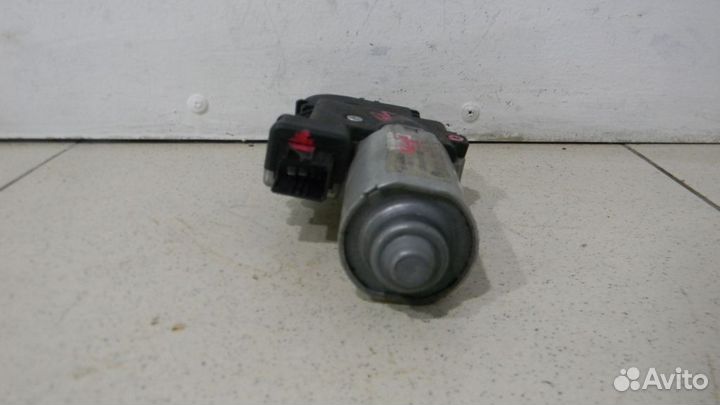 Моторчик люка бмв 3 E90/E91