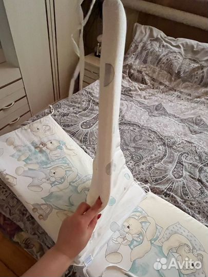 Бортики на детскую кроватку