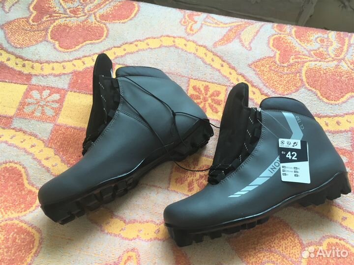 Лыжные ботинки новые 41