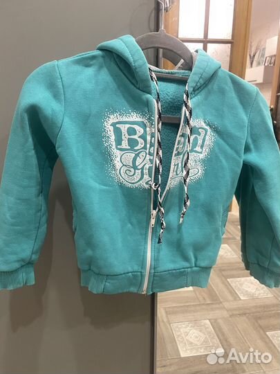 Мастерка на девочку