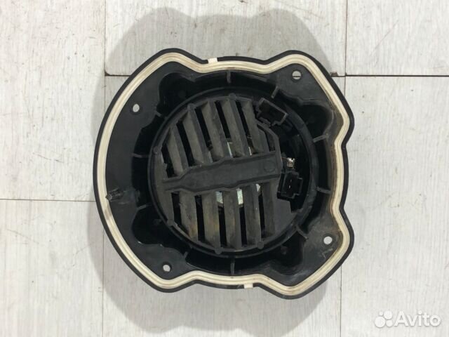 Динамик задний peugeot 3008 1.6 ат