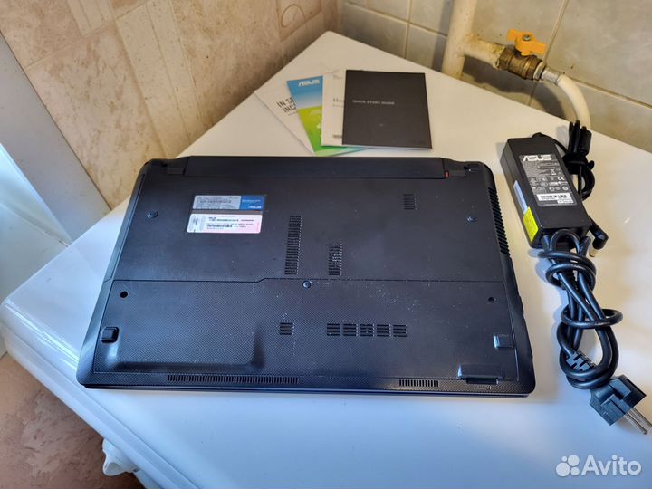 Ноутбук asus k53e