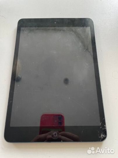 Планшет Apple iPad Mini