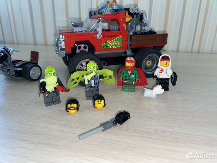 Lego Hidden side 70421