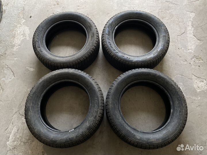 Pirelli Ice Zero 225/60 R17