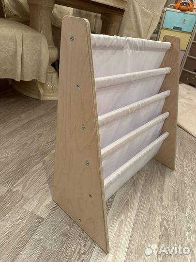 Книжная полка напольная монтессори