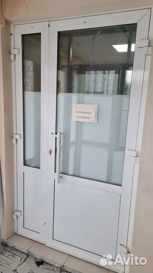 Двери входные алюминиевые двухстворчатые