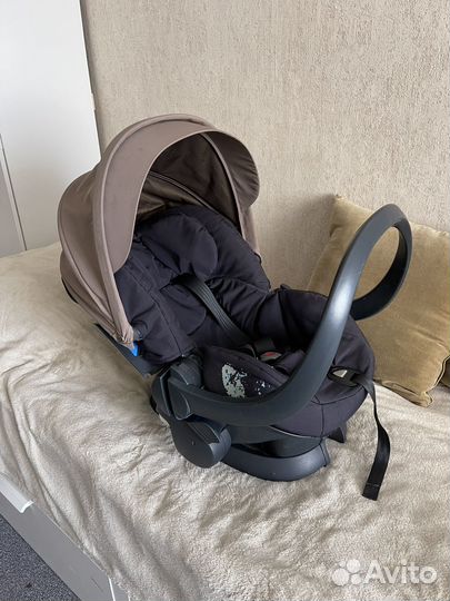 Автокресло stokke izi