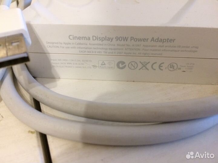 Apple Cinema Display 23 (A1082) с блоком питания