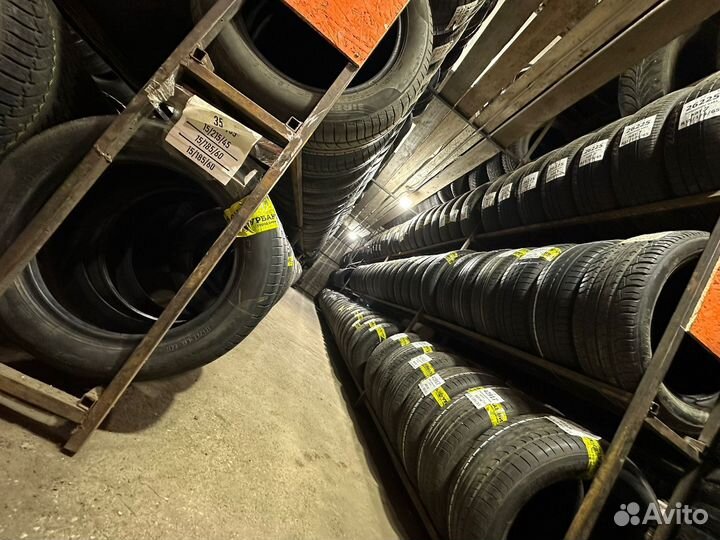 Bridgestone Ice Cruiser 7000 225/65 R17 106T