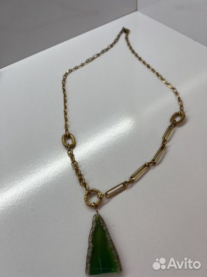 Цепь колье Zara золотое с зеленым камнем