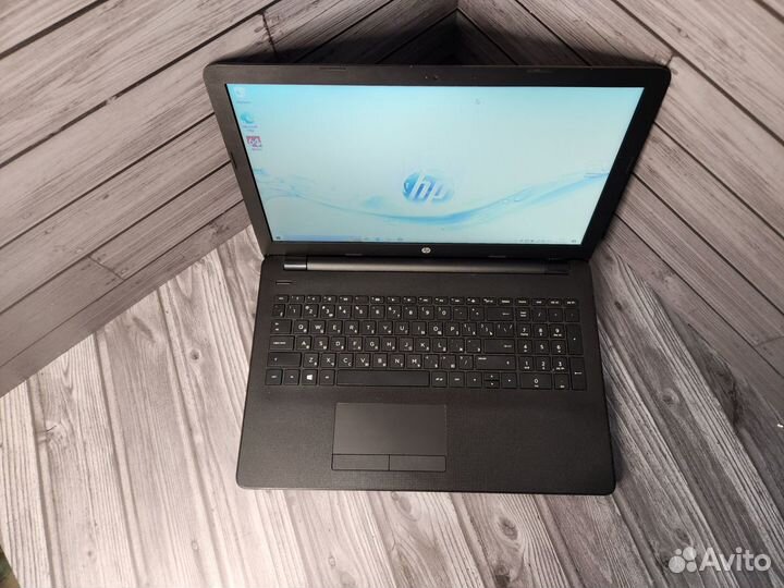 Ноутбук HP 15-bs162ur(Core i3 / SSD / 4DDR4)