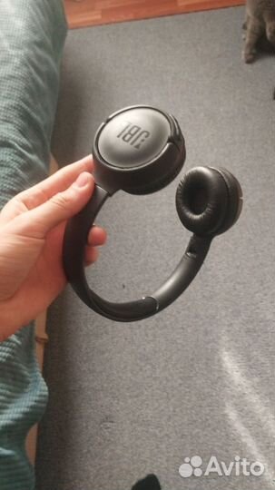 Беспроводные наушники jbl tune 590вт