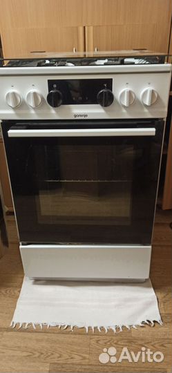 Газовая плита с электрической духовкой