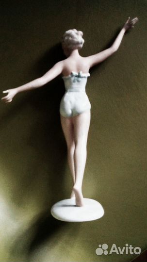 Статуэтка Девушка балерина. Германия