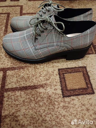 Полуботинки женские 41 размер