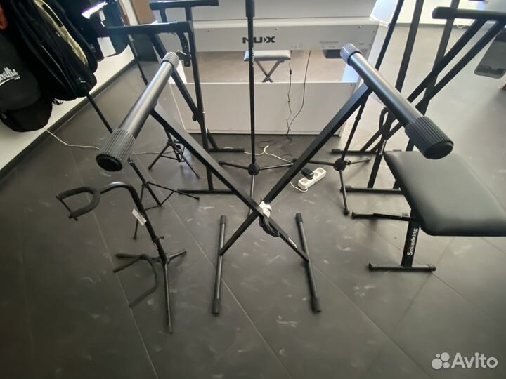 Soundking DF029 Стойка для клавишных инструментов