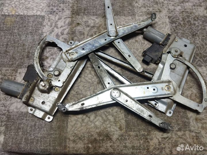 Стеклоподъемник Opel Vectra B