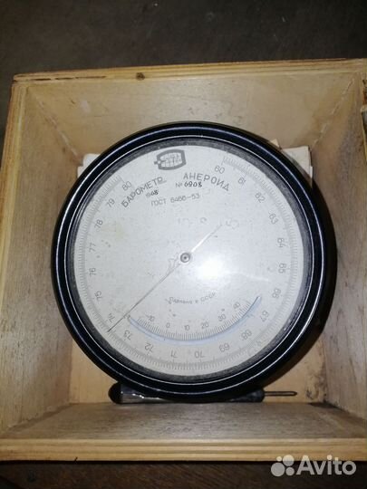 Барометр анероид
