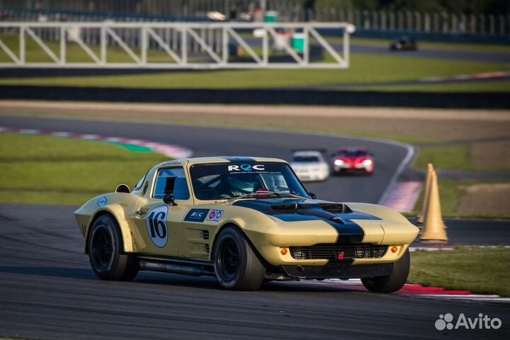 Инструктор по вождению