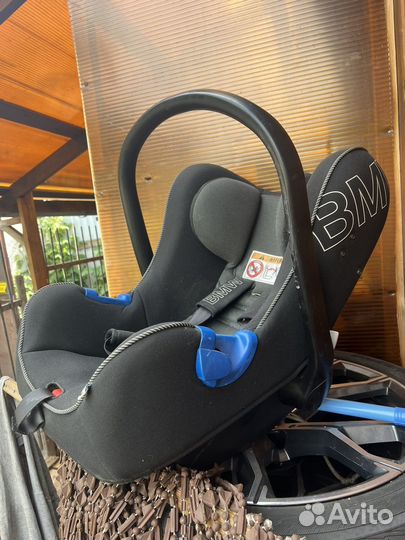 Детское автокресло переноска BMW