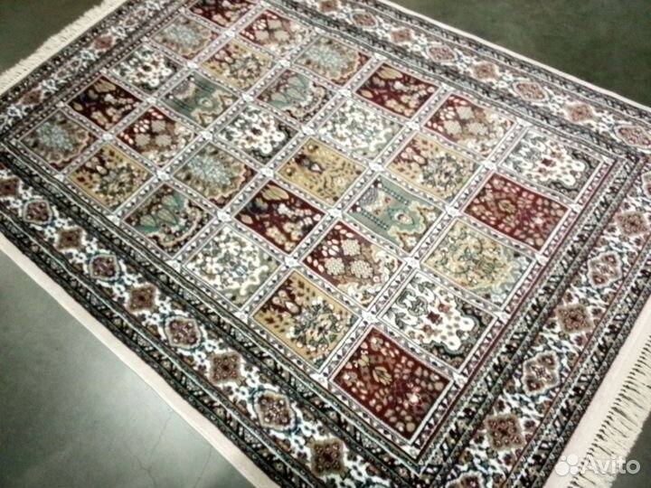 Ковер размером : 2.0х2.90 (№ 25218) новый