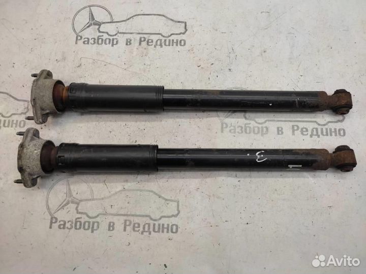 Стойки задние w204 C-class 651.911 2010