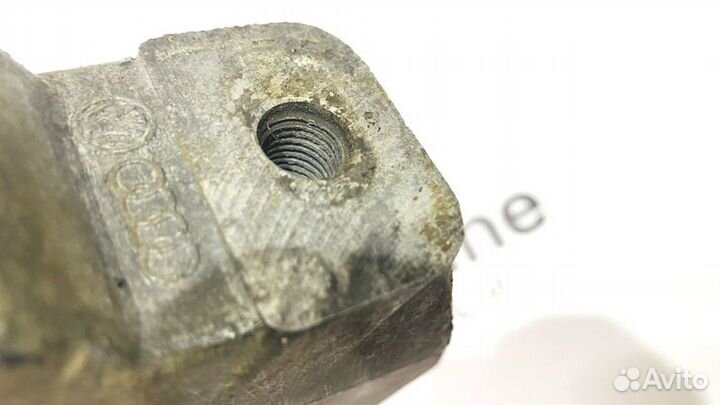 Кронштейн МКПП левый Volkswagen Bora седан 1.6 ATN