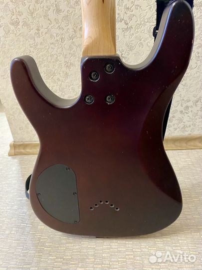 Электрогитара Dean Vendetta XM Natural