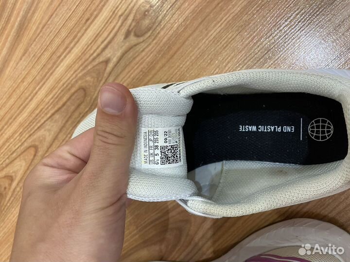 Кроссовки женские adidas 37 размер