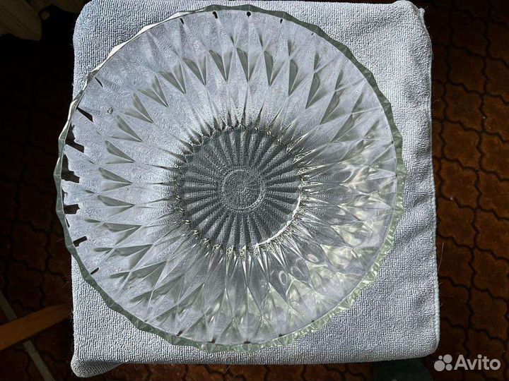 Салатники. Хрустальный большой, цветное стеклоссср