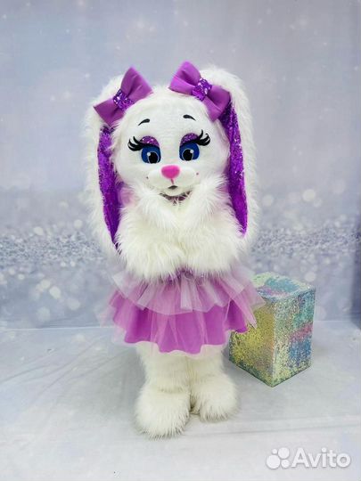 Ростовая кукла Аниматор Зайка Ляля поздравление