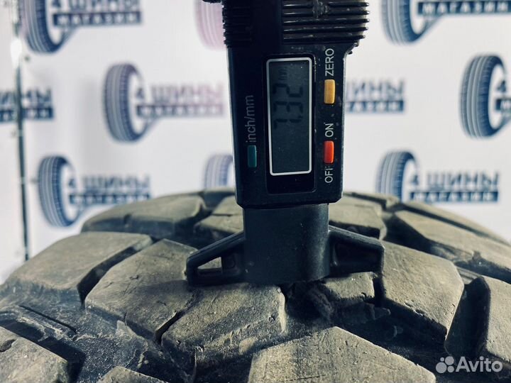 Bfgoodrich Mud-Terrain T/A KM2 265/70 R17 121Q