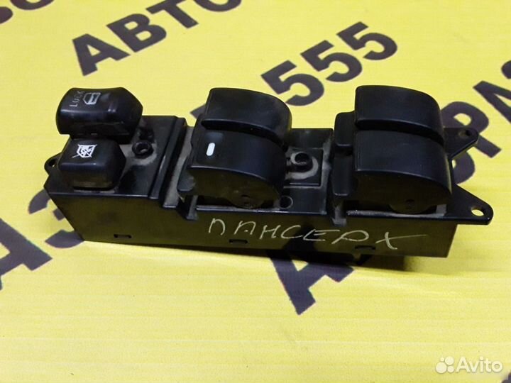 Mitsubishi Lancer 10 Блок управления стеклоподъемн