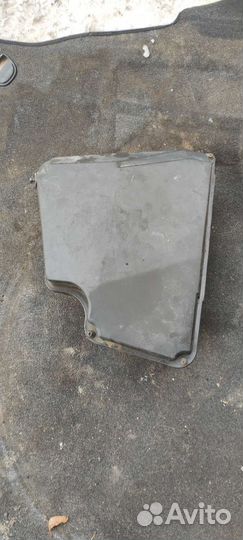 Корпус блока предохранителей E-class W210