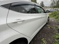 Hyundai Elantra 1.8 AT, 2015, битый, 150 000 км, с пробегом, цена 530 000 руб.